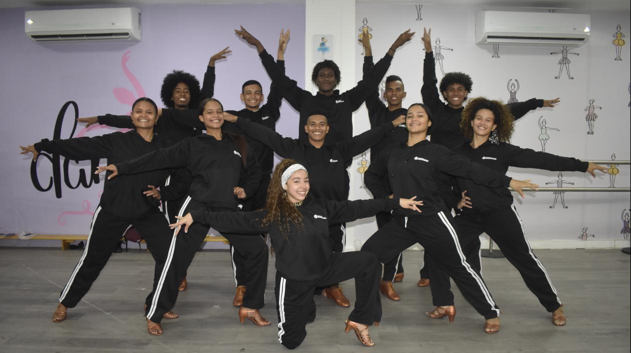 Integrantes de ‘Ballet folclórico’.