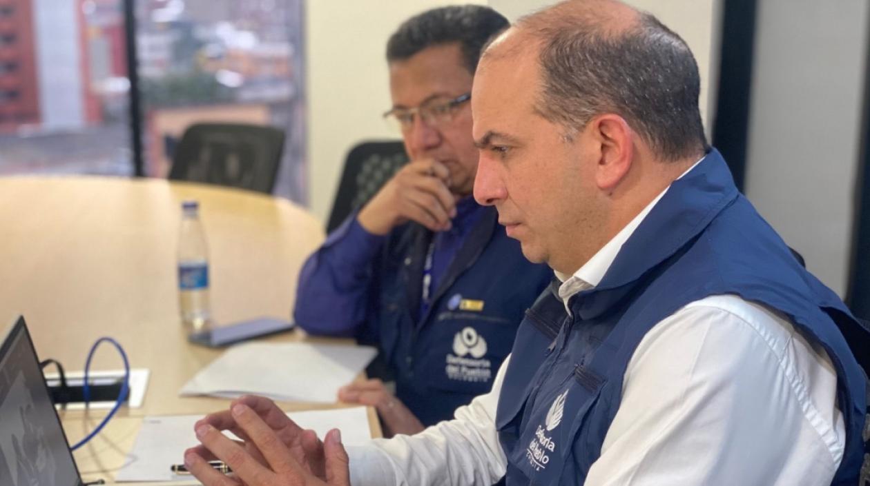 Carlos Camargo, Defensor del Pueblo.