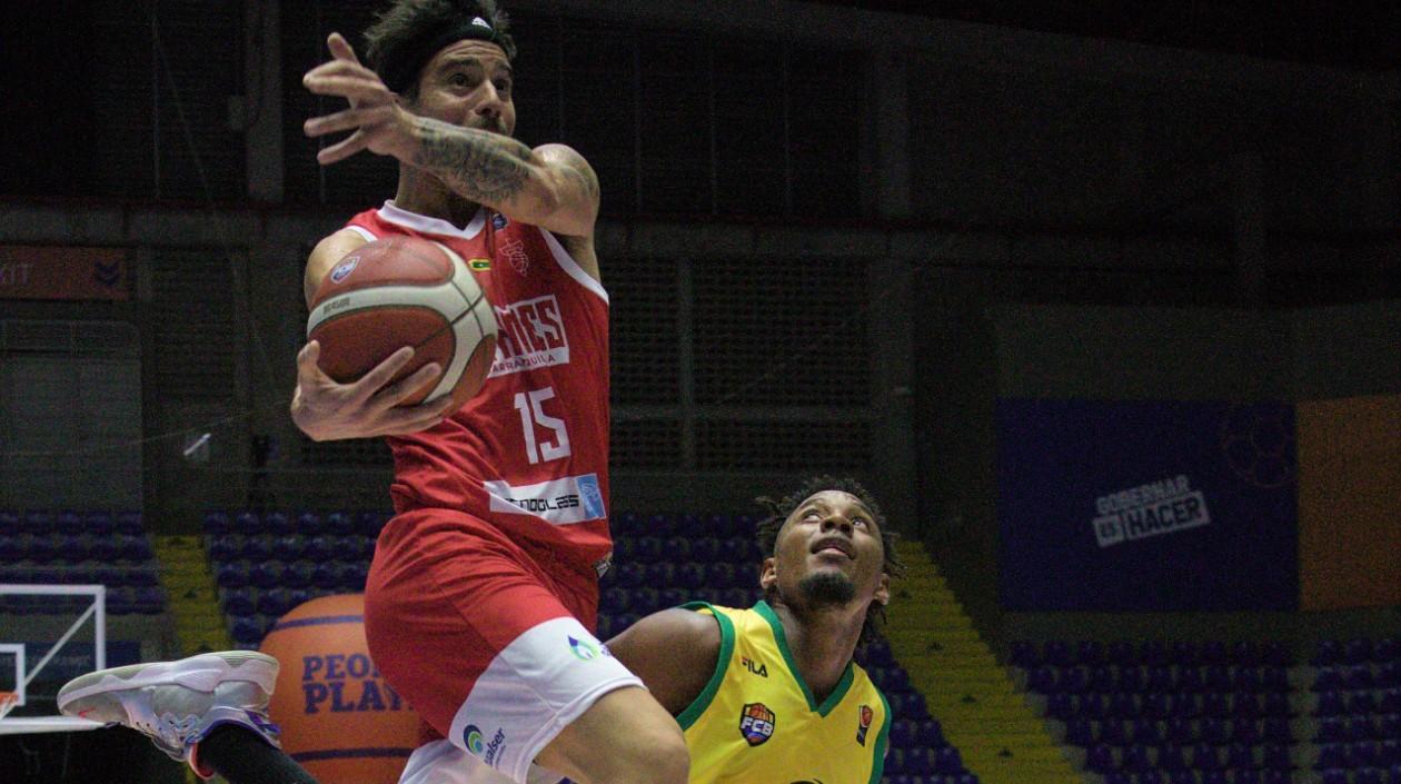 Selen Safar, jugador de Titanes. 