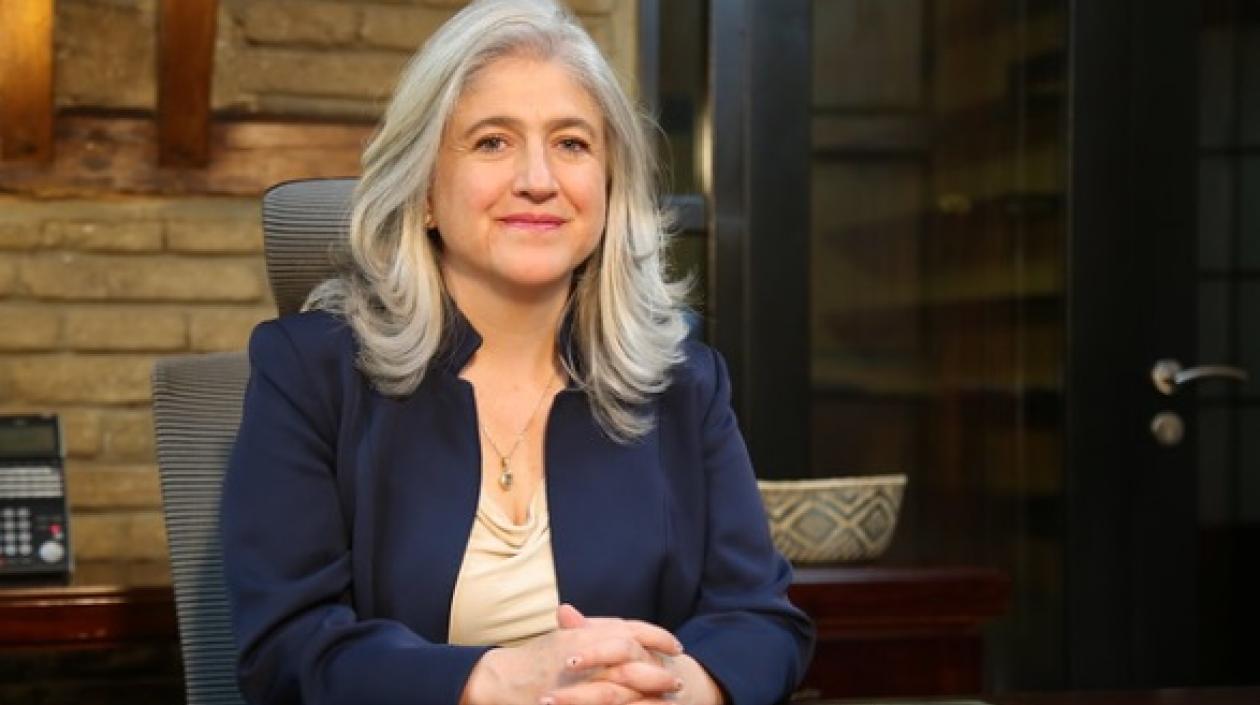 Catalina Velasco, Ministra de Vivienda.