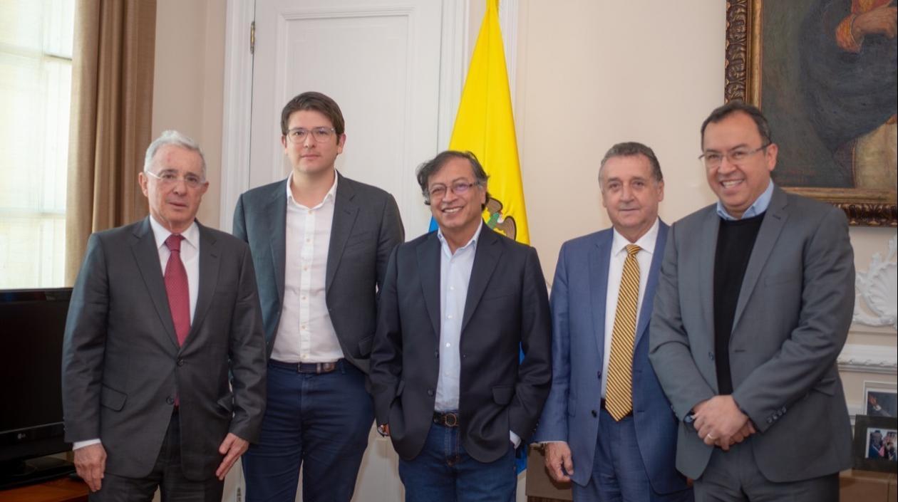 La foto oficial del encuentro Petro-Duque en Casa de Nariño.