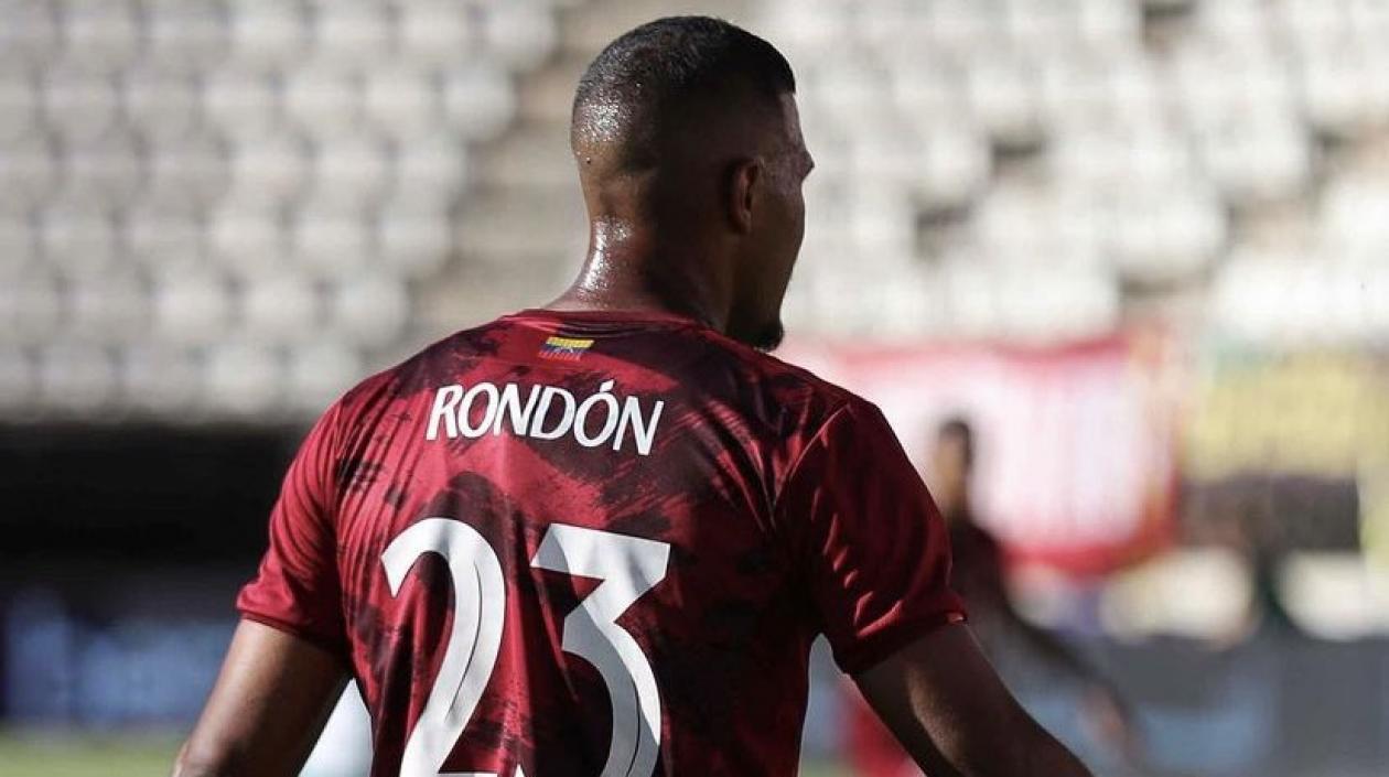 Salomón Rondón, delantero venezolano. 
