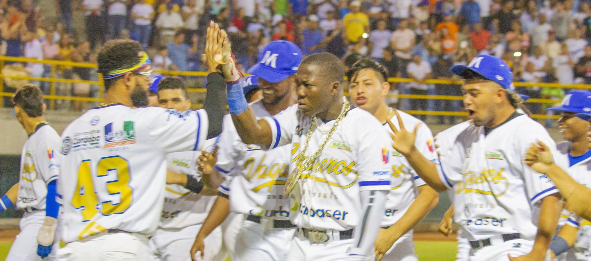 Derwin Pomare bateó un jonrón de dos carreras para Vaqueros.