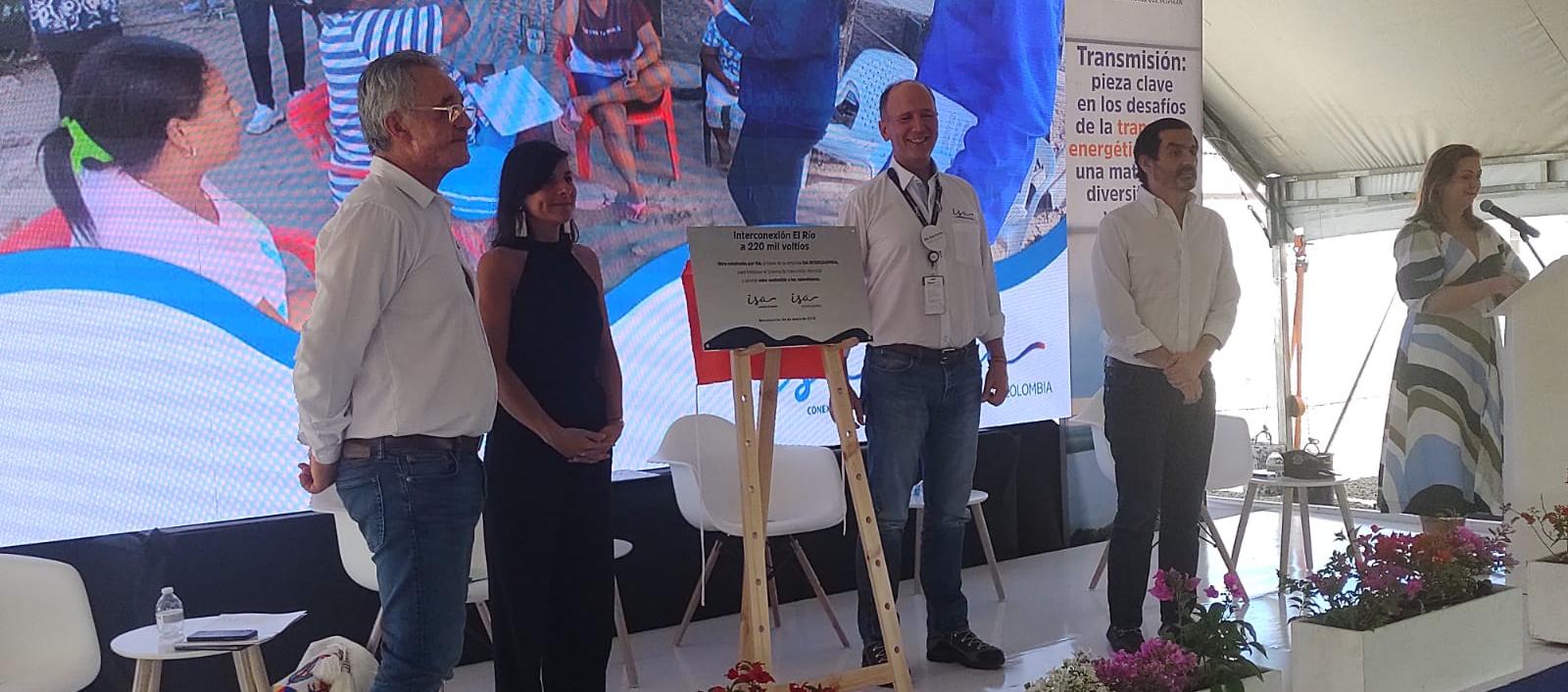 Acto de inauguración de Subestación El Río.