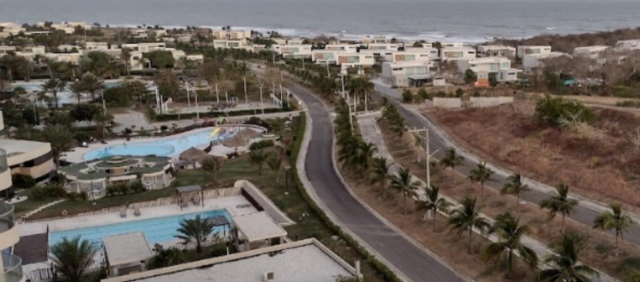 Condomino residencial Agua Marina. 