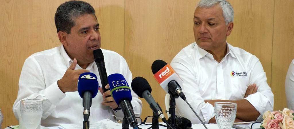 El Contralor Carlos Hernán Rodríguez explicando los alcances de los hallazgos.