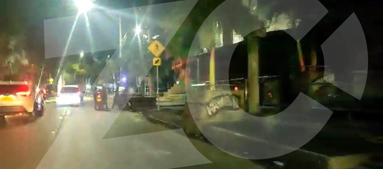 Discotecas de la carrera 8 cerradas y vigiladas por la Policía Nacional.