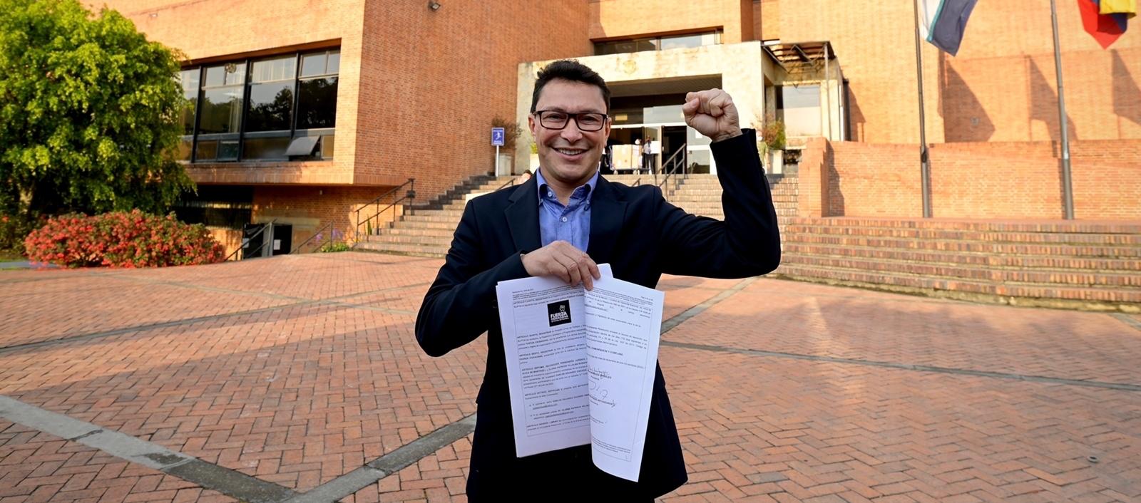 El Gobernador del Magdalena, Carlos Caicedo.