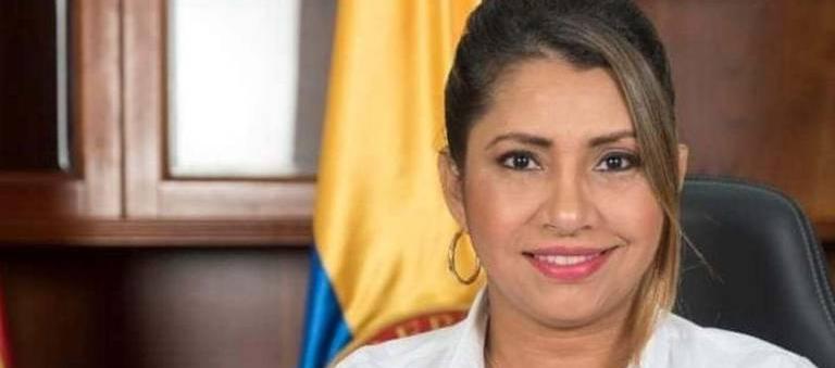 Indira Luz Barrios Guarnizo.