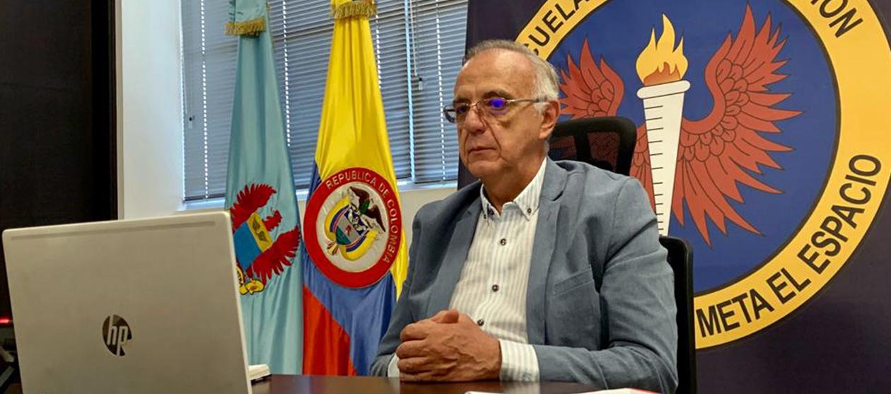 Iván Velásquez, Ministro de Defensa.