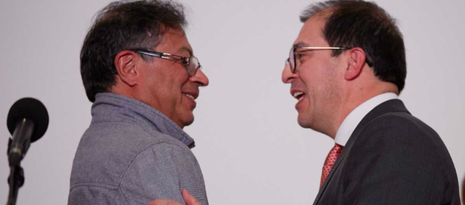 El Presidente Gustavo Petro y el Fiscal Francisco Barbosa.