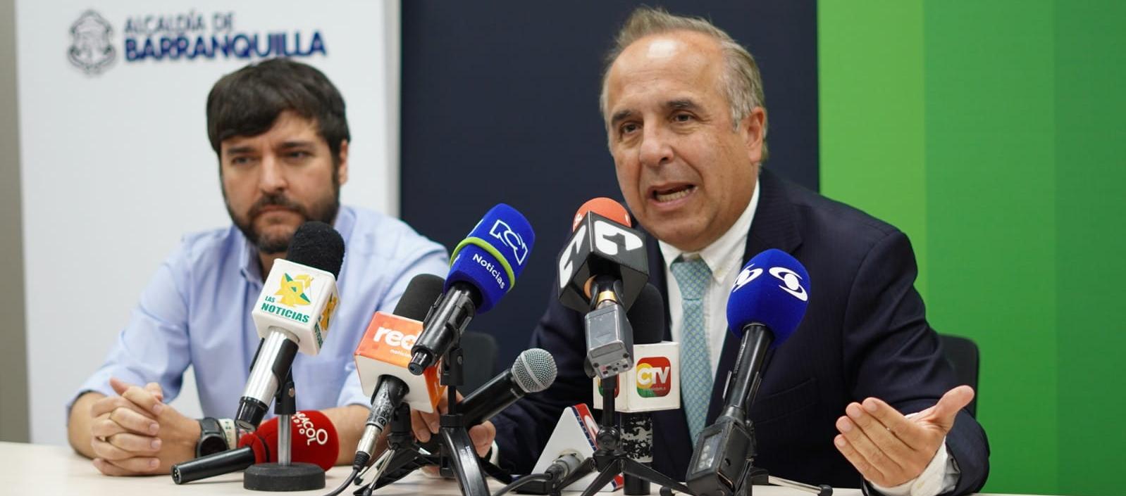 Alcalde Jaime Pumarejo y el Ministro de Transporte, Guillermo Reyes.