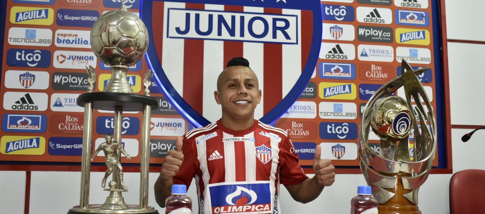 Vladimir Hernández, refuerzo de Junior.