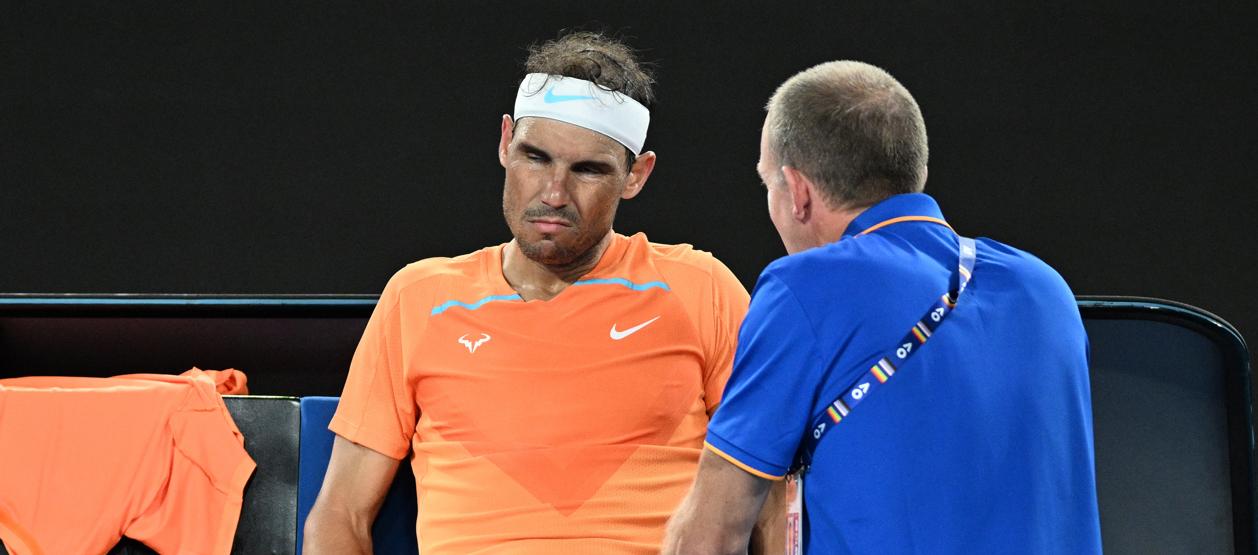 Nadal se lesionó en su pierna izquierda en el segundo set.