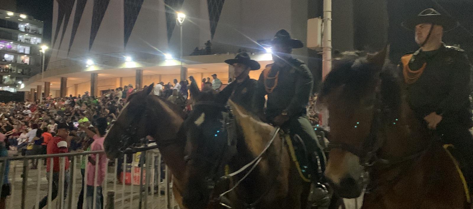 La Policía Metropolitana en la Plaza de la Paz.