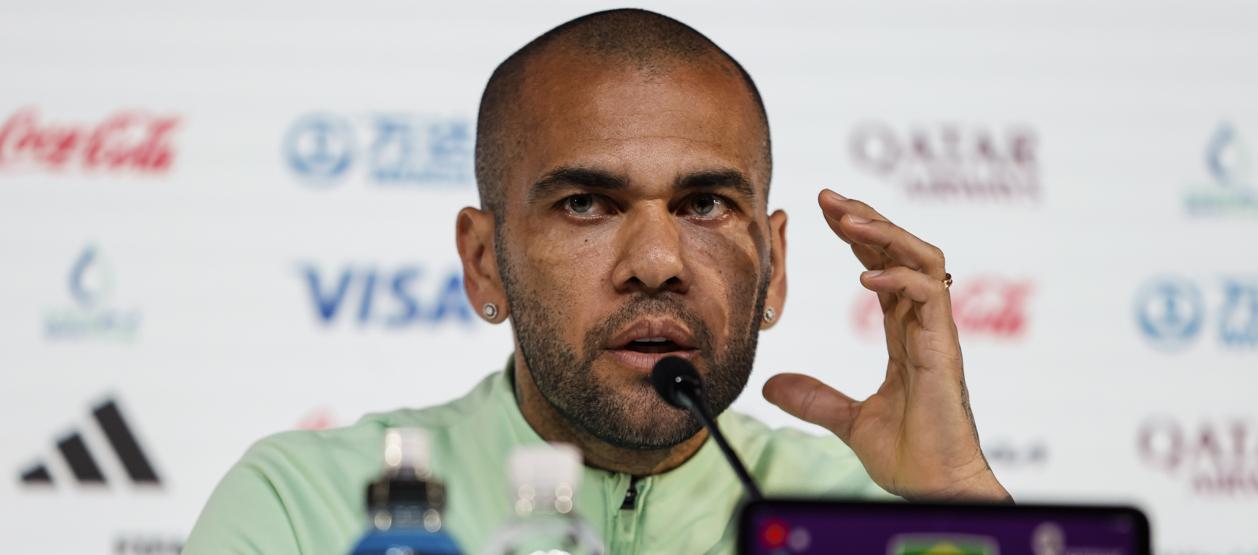 Dani Alves está privado de la libertad desde el 20 de enero.