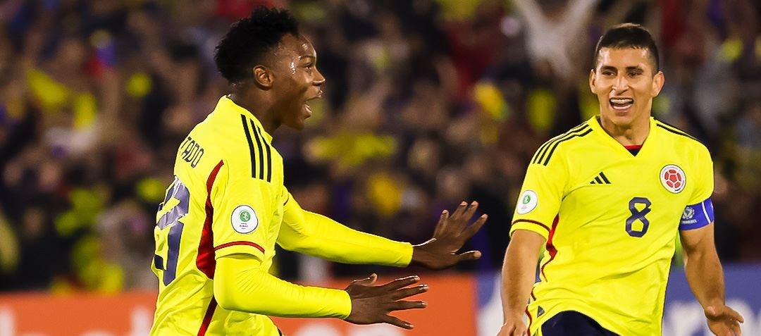 Jorge Cabezas y Gustavo Puerta, jugadores de la Selección Colombia Sub-20.