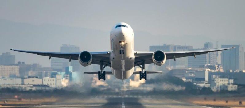 Avion con colombianos que regresaban de EE.UU. en 2020