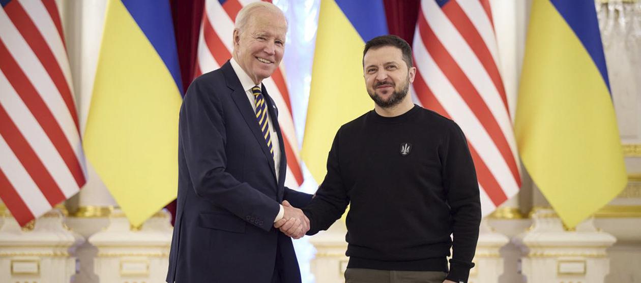 Joe Biden y Volodímir Zelenski.