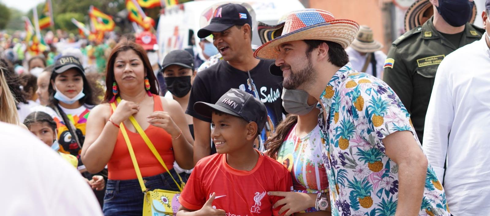 El Alcalde Jaime Pumarejo en la versión 28 del Carnaval del Suroccidente. 