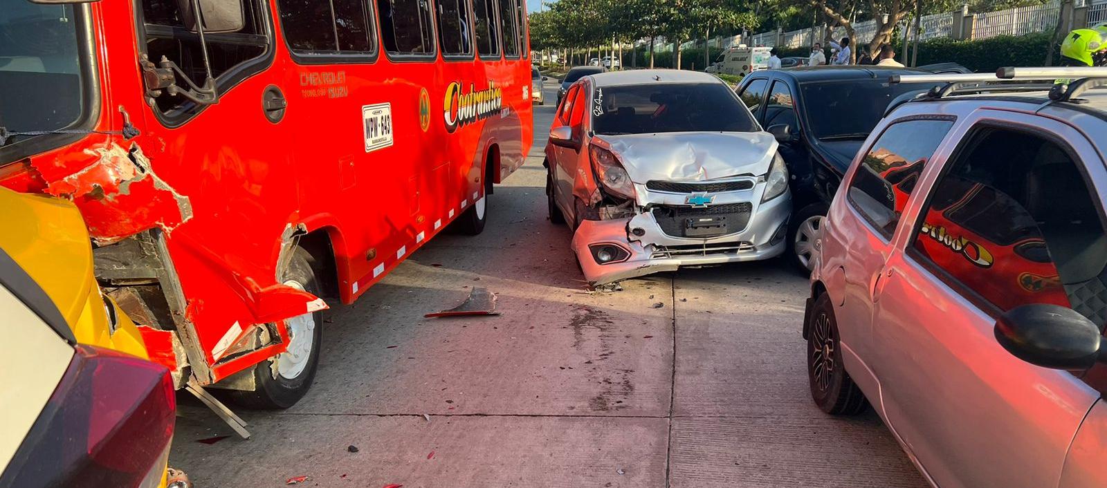 Accidente en la carrera 53.