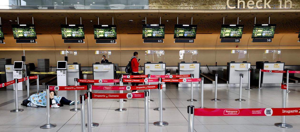 La zona de Check in de Viva Air en el aeropuerto El Dorado de Bogotá.