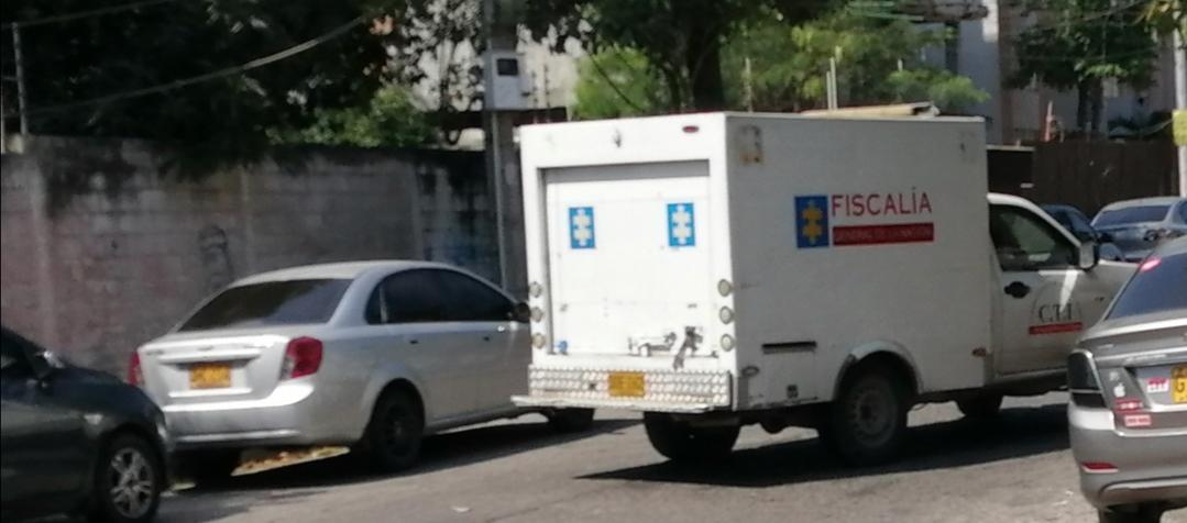 El cuerpo de la víctima fue llevado por el CTI a Medicina Legal.