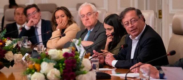 Los ministros de Educación, Alejandro Gaviria; Hacienda, José Antonio Ocampo; y Agricultura, Cecilia López, los que hicieron reparos a la reforma a la salud.