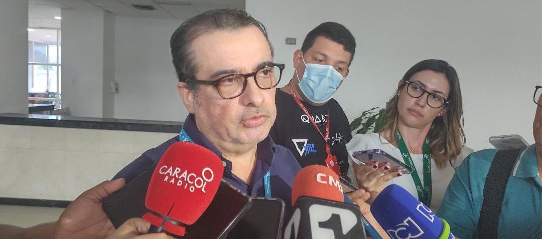 Javier Cormane, gerente de la ESE UNA.