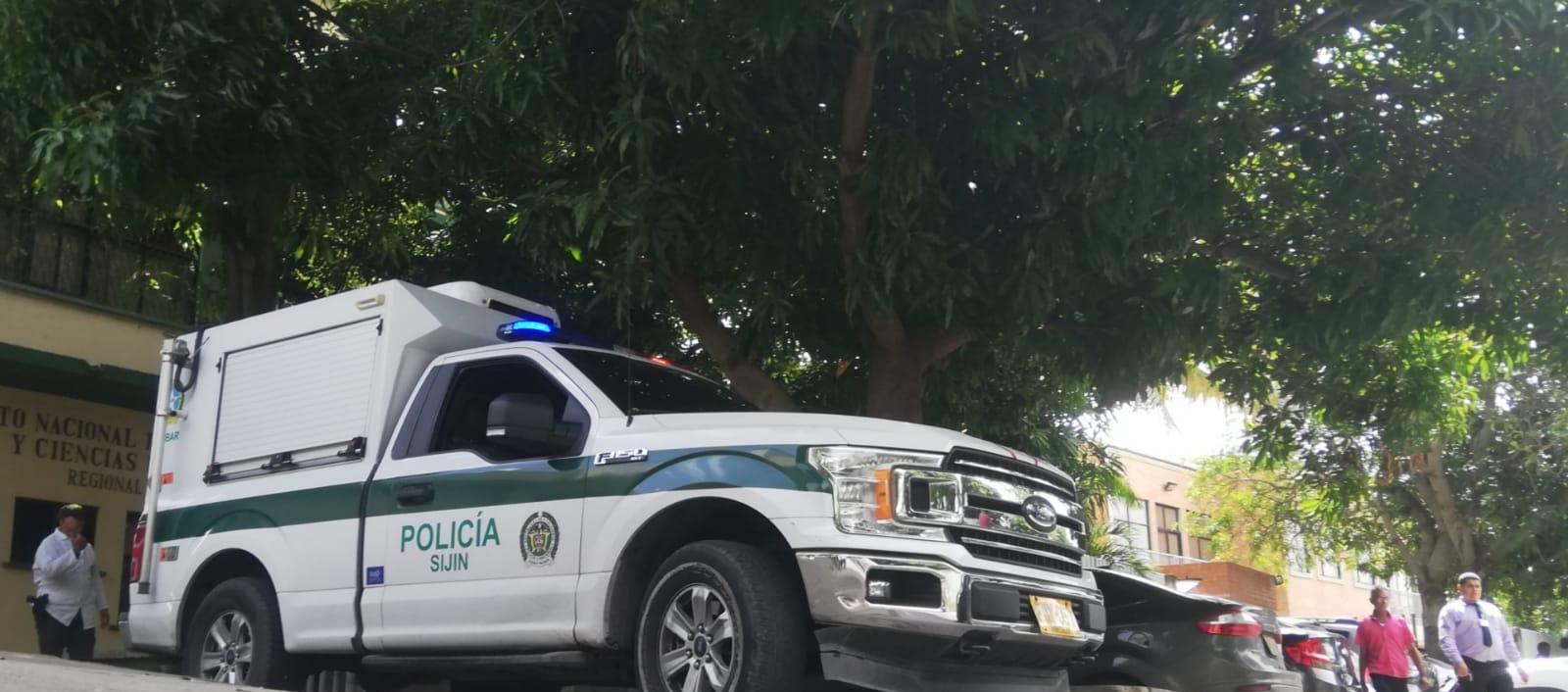 El cuerpo de la víctima fue llevado a Medicina Legal. 