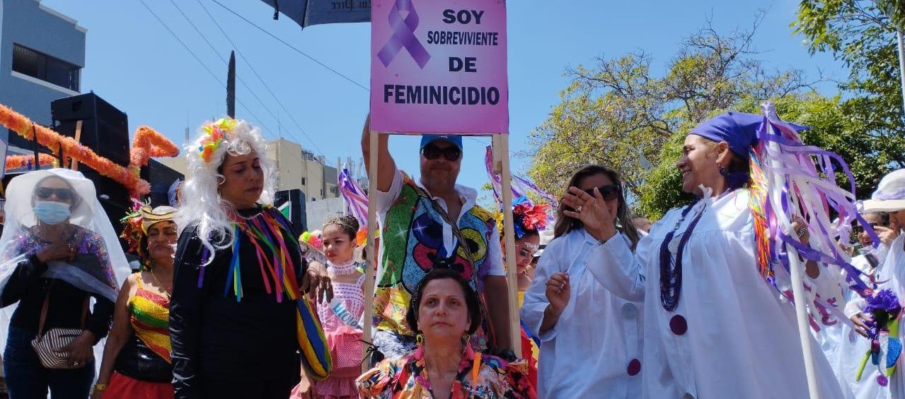 Mujeres víctimas de la violencia en el Carnaval de la 44
