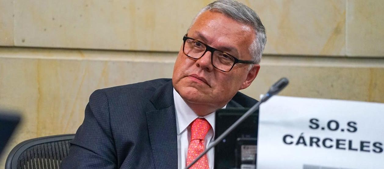 Néstor Iván Osuna, Ministro de Justicia.