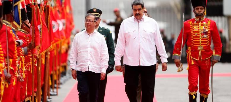Gustavo Petro y Nicolás Maduro.