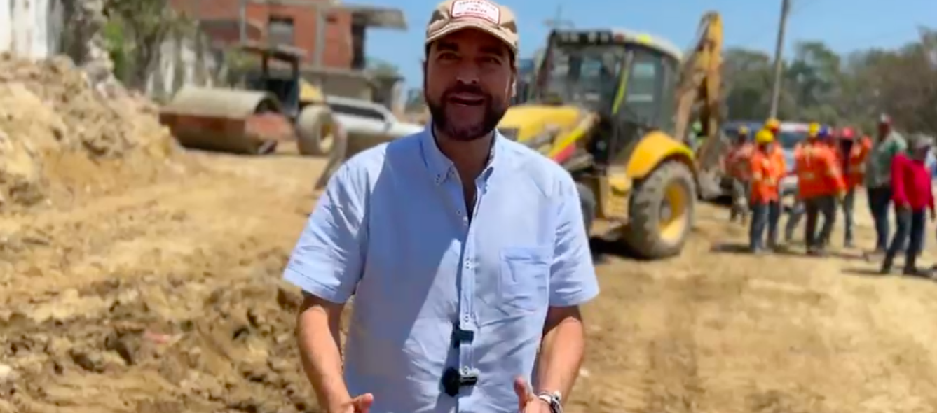 El Alcalde de Barranquilla, Jaime Pumarejo.