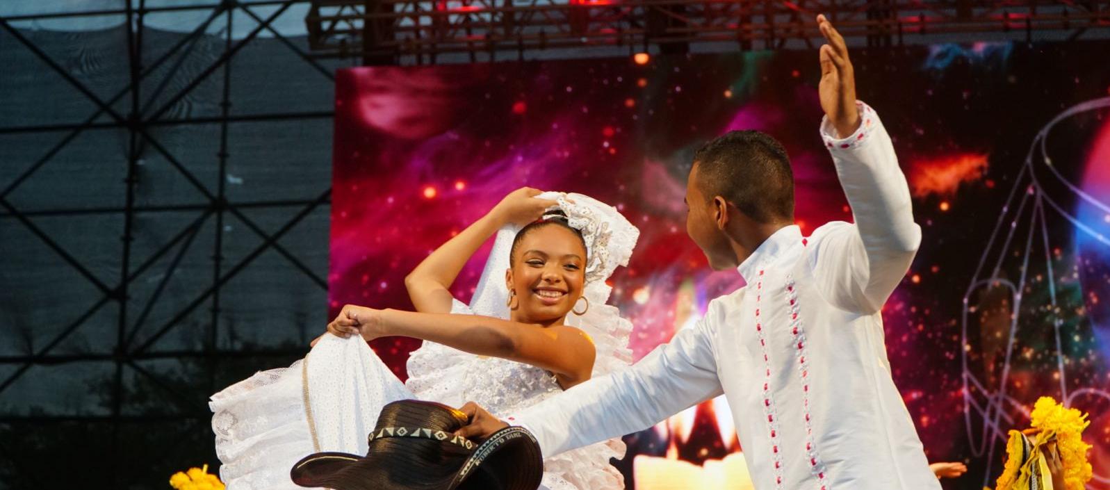 Los Reyes Tahiana y Diego.