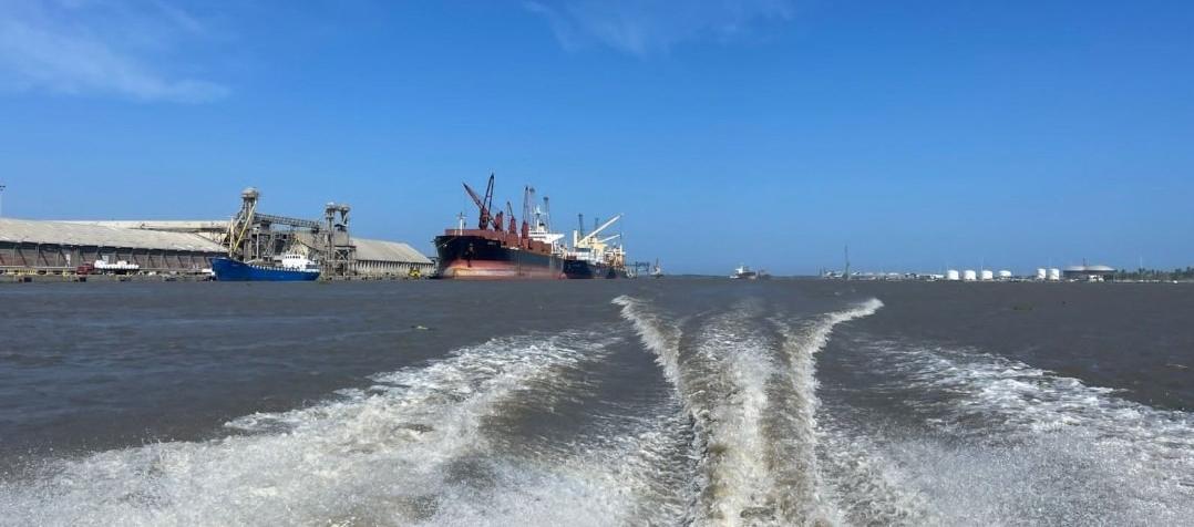 Los 9,5 metros de calados fueron autorizados del kilómetro 2 al 13.