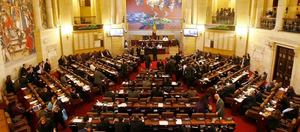 Toma de sesión del Congreso.