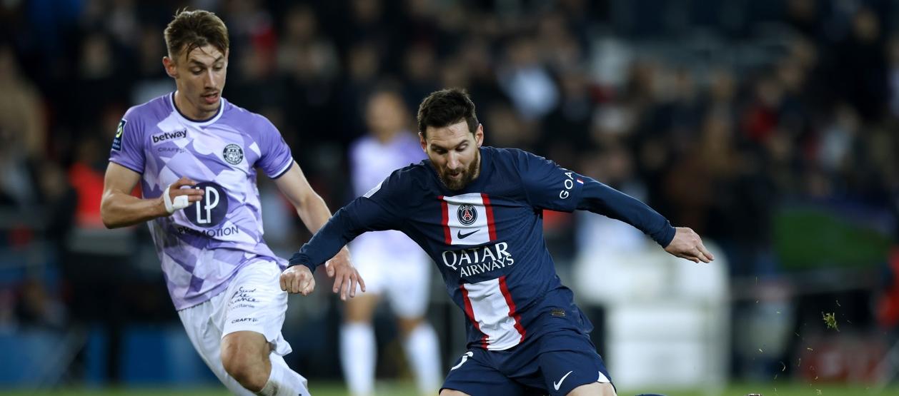 Lionel Messi es el máximo favorito al premio tras ganar el Mundial con Argentina.