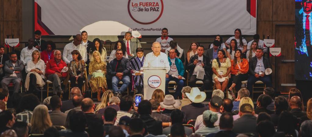 Acto de lanzamiento del partido 'La Fuerza de la paz' de Roy Barreras.
