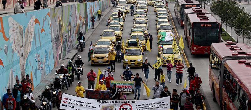 Taxistas en protestas en Bogotá.