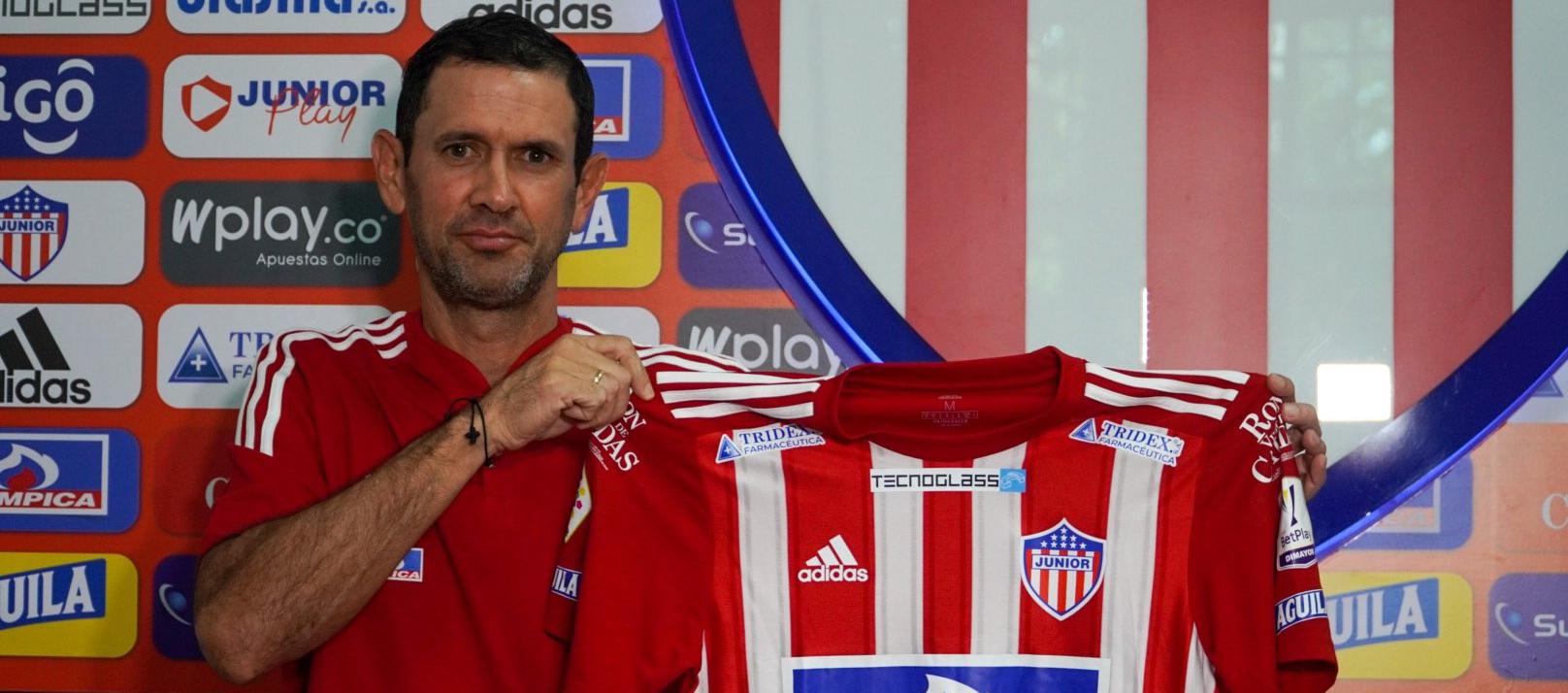 Arturo Reyes solo ha ganado un partido de diez en su segunda etapa como técnico del Junior.