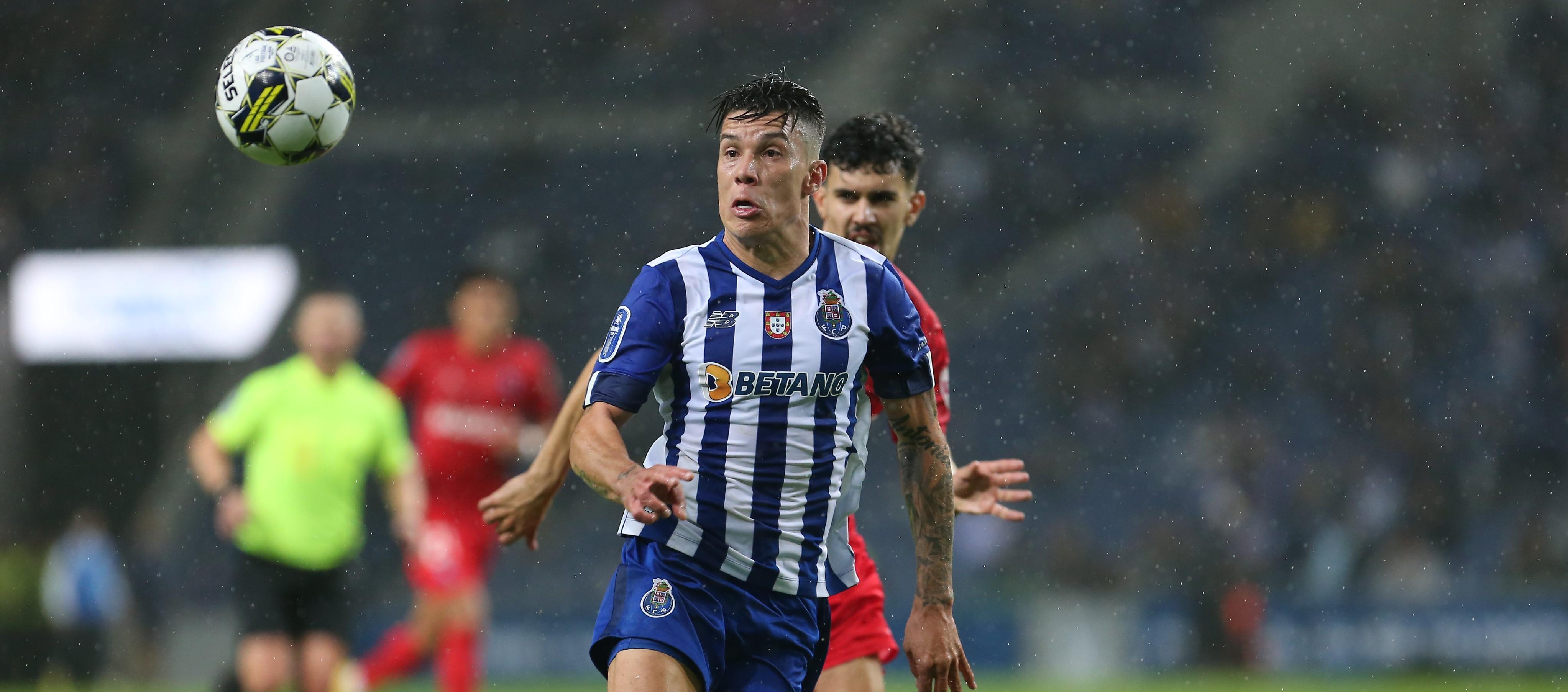 Matheus Uribe actúa desde 2019 en el Porto.