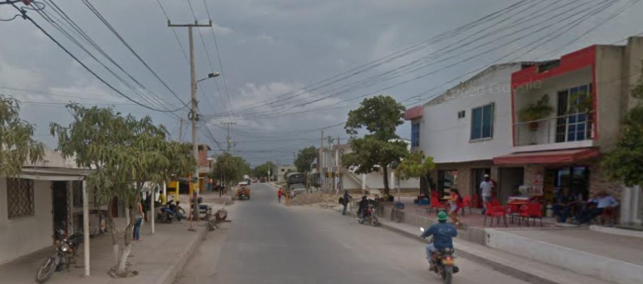 Calle 48 con carrera 17, barrio Normandía. 