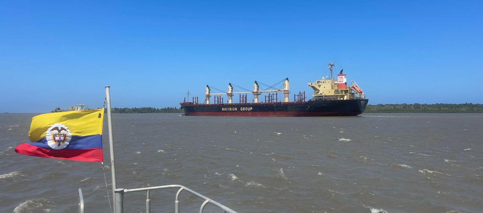 Canal de acceso al Puerto de Barranquilla