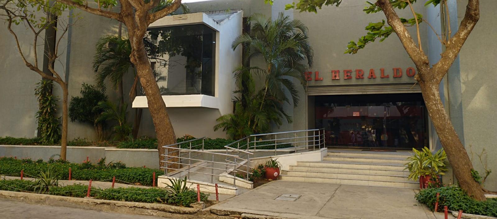 Fachada del periódico El Heraldo.