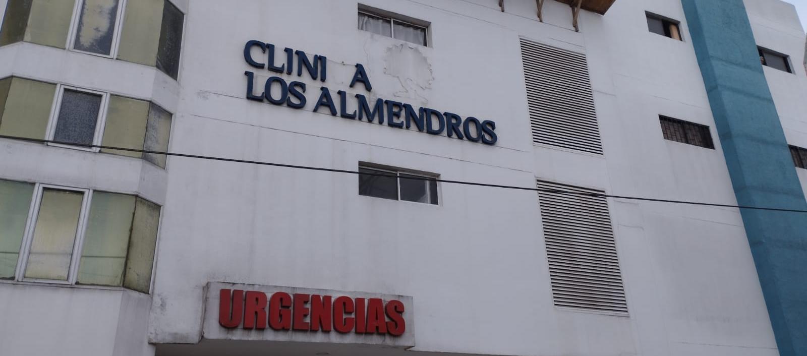 Clínica Los Almendros.
