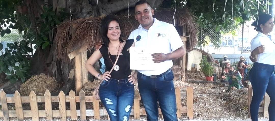 Maira Leonor Pineda y Yeismar de Jesús Cáceres 