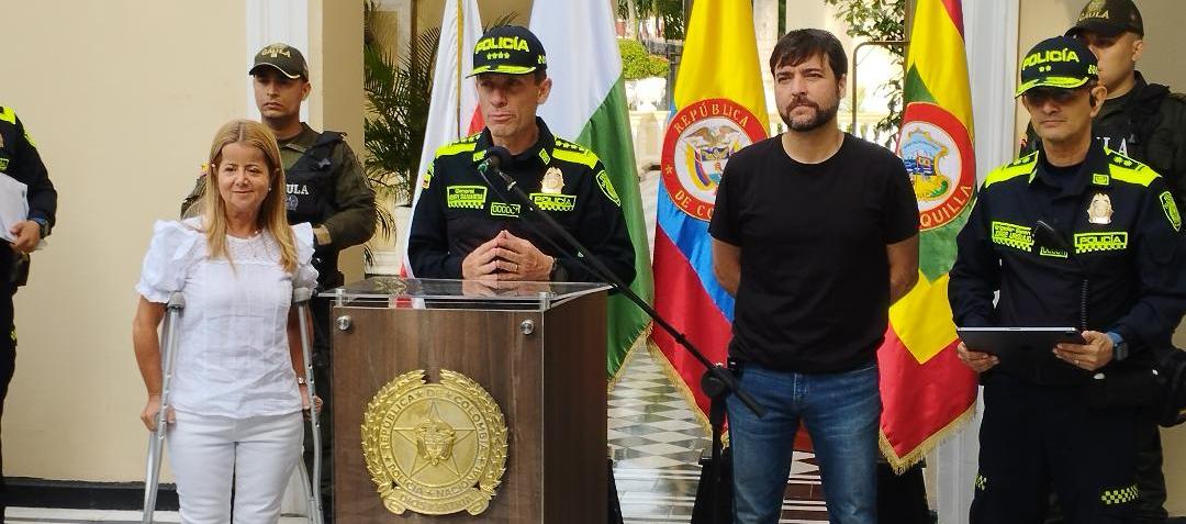 Rueda de prensa sobre seguridad.