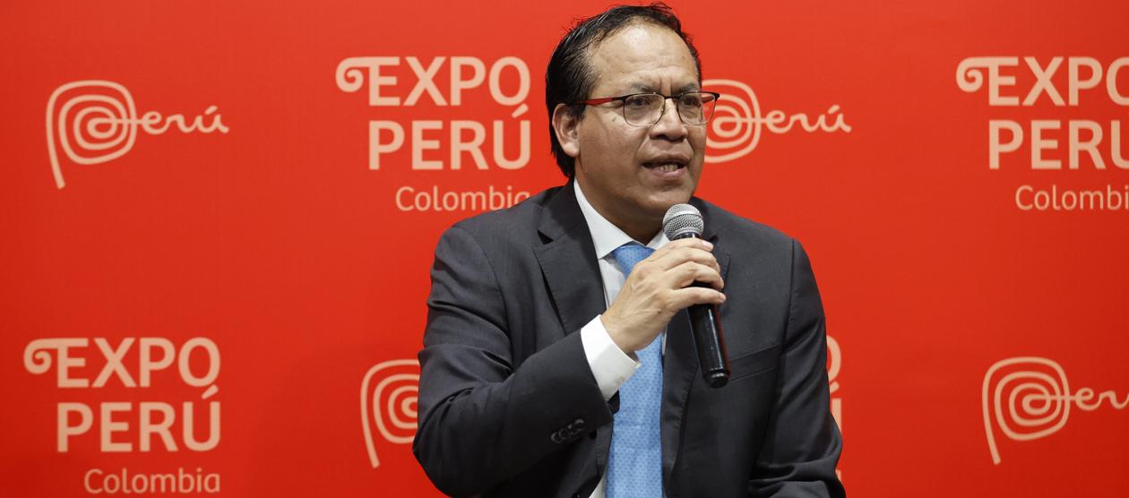 Exministro de Comercio Roberto Sánchez.