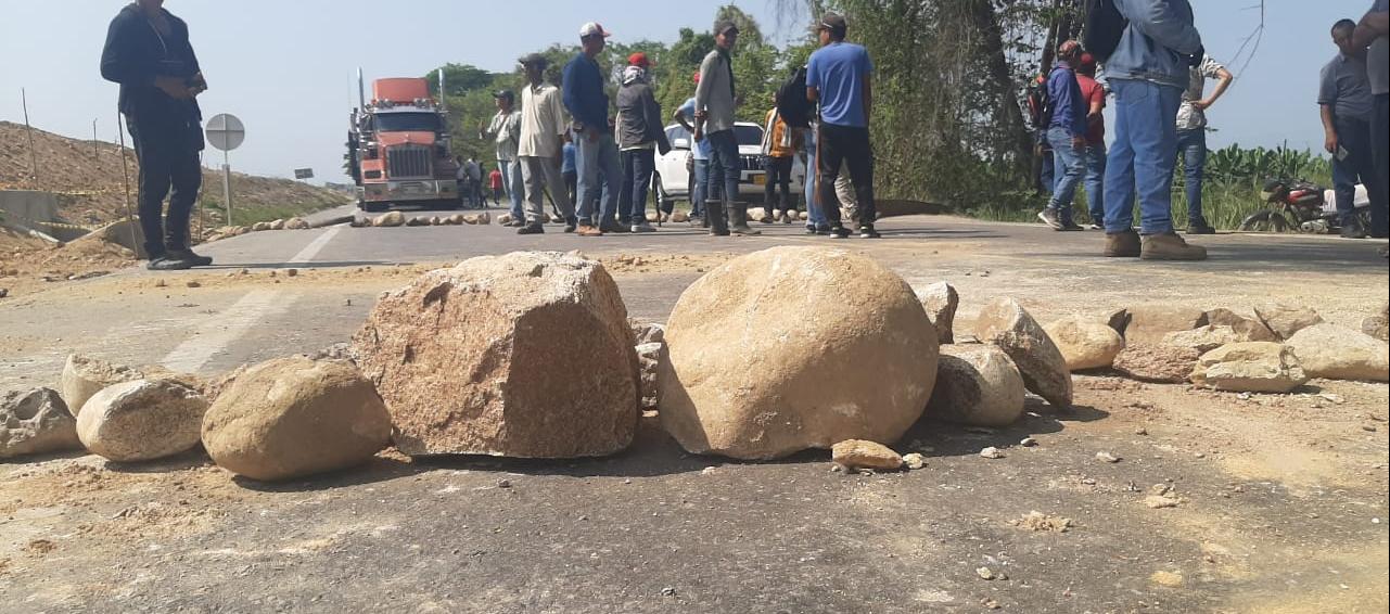Un nuevo bloqueo en vías de Aracataca